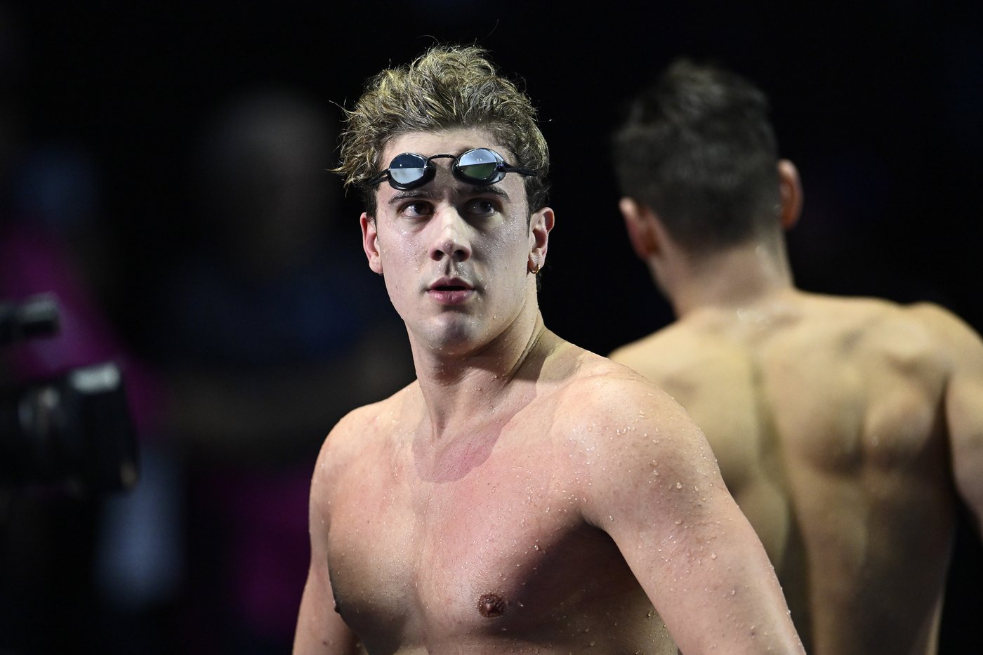 US swimmers win relay gold medals as short-course world records are broken in Budapest | iNFOnews.ca US swimmers win relay gold medals as short-course world records are broken in Budapest | iNFOnews.ca