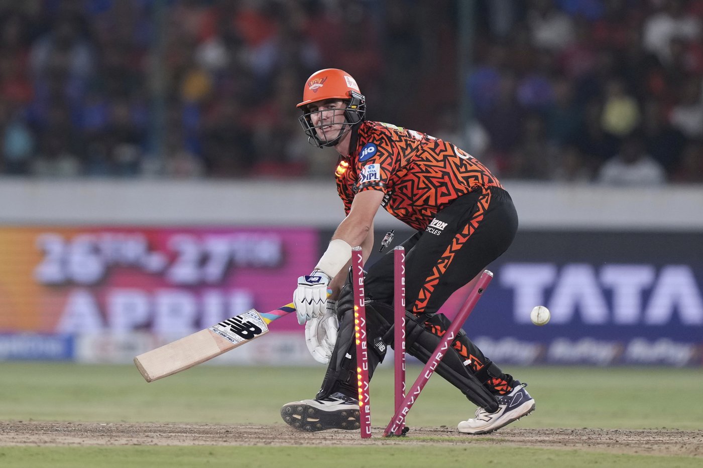 Boult and Sharma shine for Mumbai in massive 7-wicket victory over Hyderabad | iNFOnews.ca Boult and Sharma shine for Mumbai in massive 7-wicket victory over Hyderabad | iNFOnews.ca