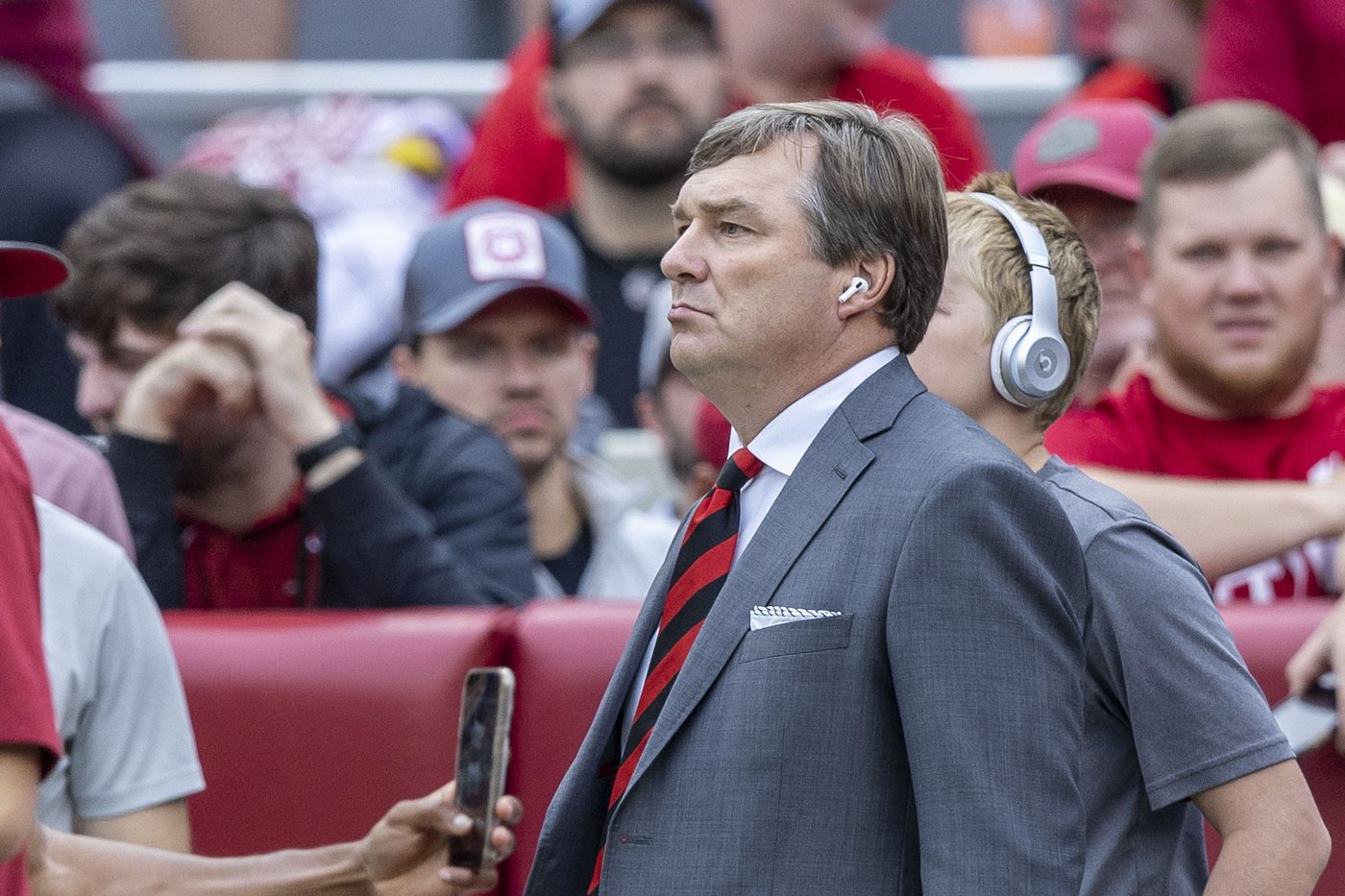 Georgia WR Colbie Young arrested on charges of battery and assault on an unborn child | iNFOnews.ca