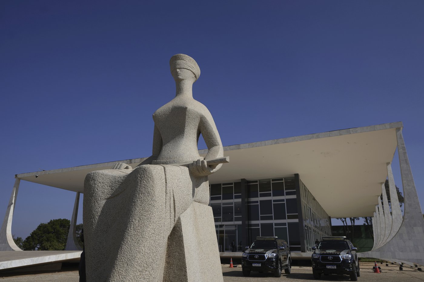 Brazil confronts military officers accused of plotting a coup in historic trial | iNFOnews.ca