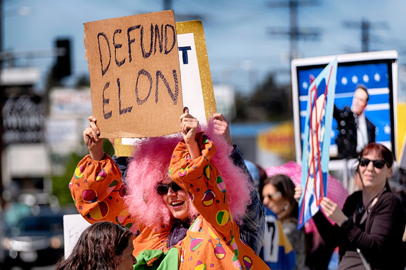 Elon Musk says he will cut back on political spending after heavily backing Trump in 2024 | iNFOnews.ca Elon Musk says he will cut back on political spending after heavily backing Trump in 2024 | iNFOnews.ca