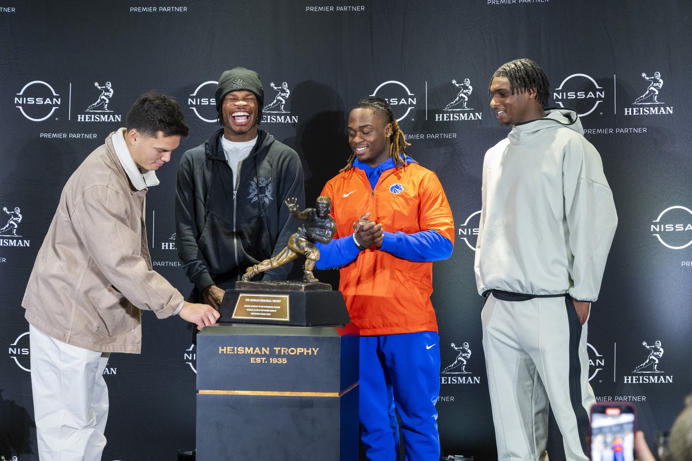 Colorado star Travis Hunter says Coach Prime `ain’t going nowhere' | iNFOnews.ca Colorado star Travis Hunter says Coach Prime `ain’t going nowhere' | iNFOnews.ca