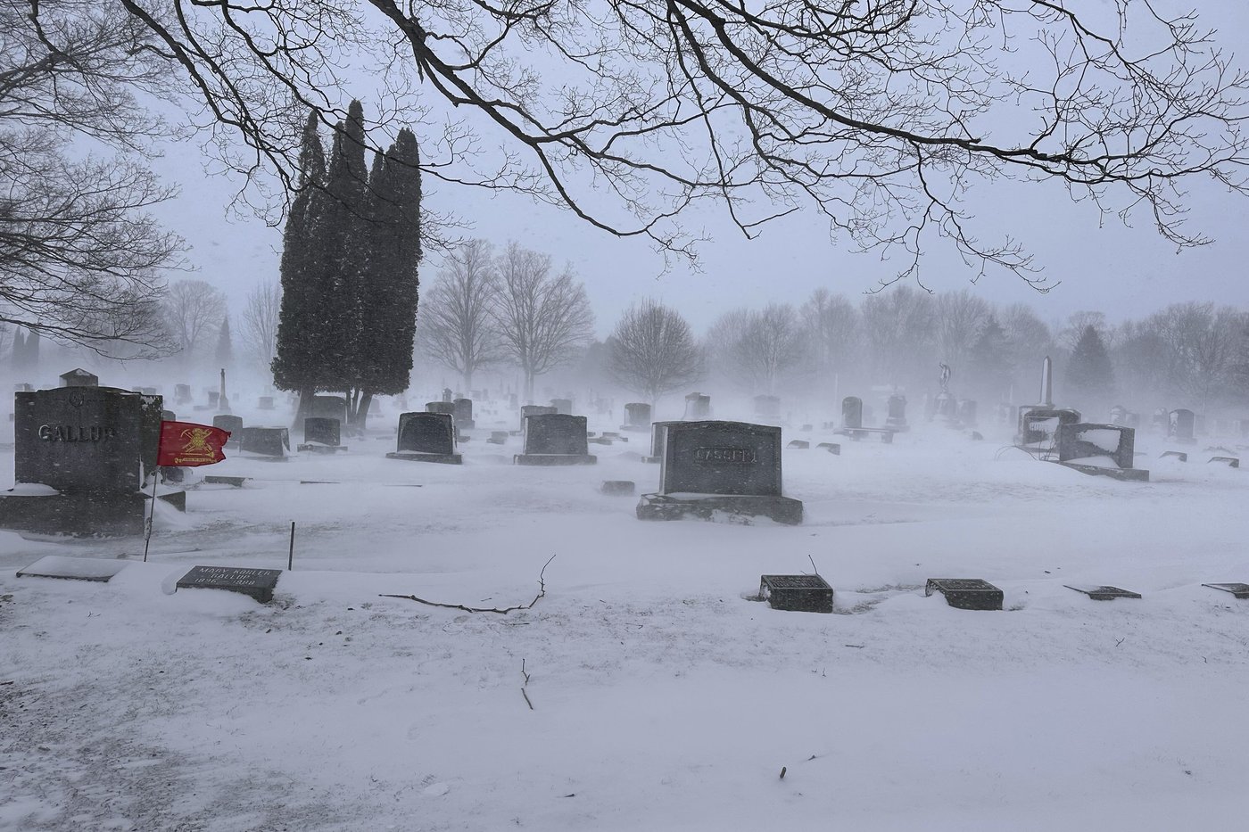 Bone-chilling cold returns to the Midwest in the wake of a storm that soaked the East Coast | iNFOnews.ca