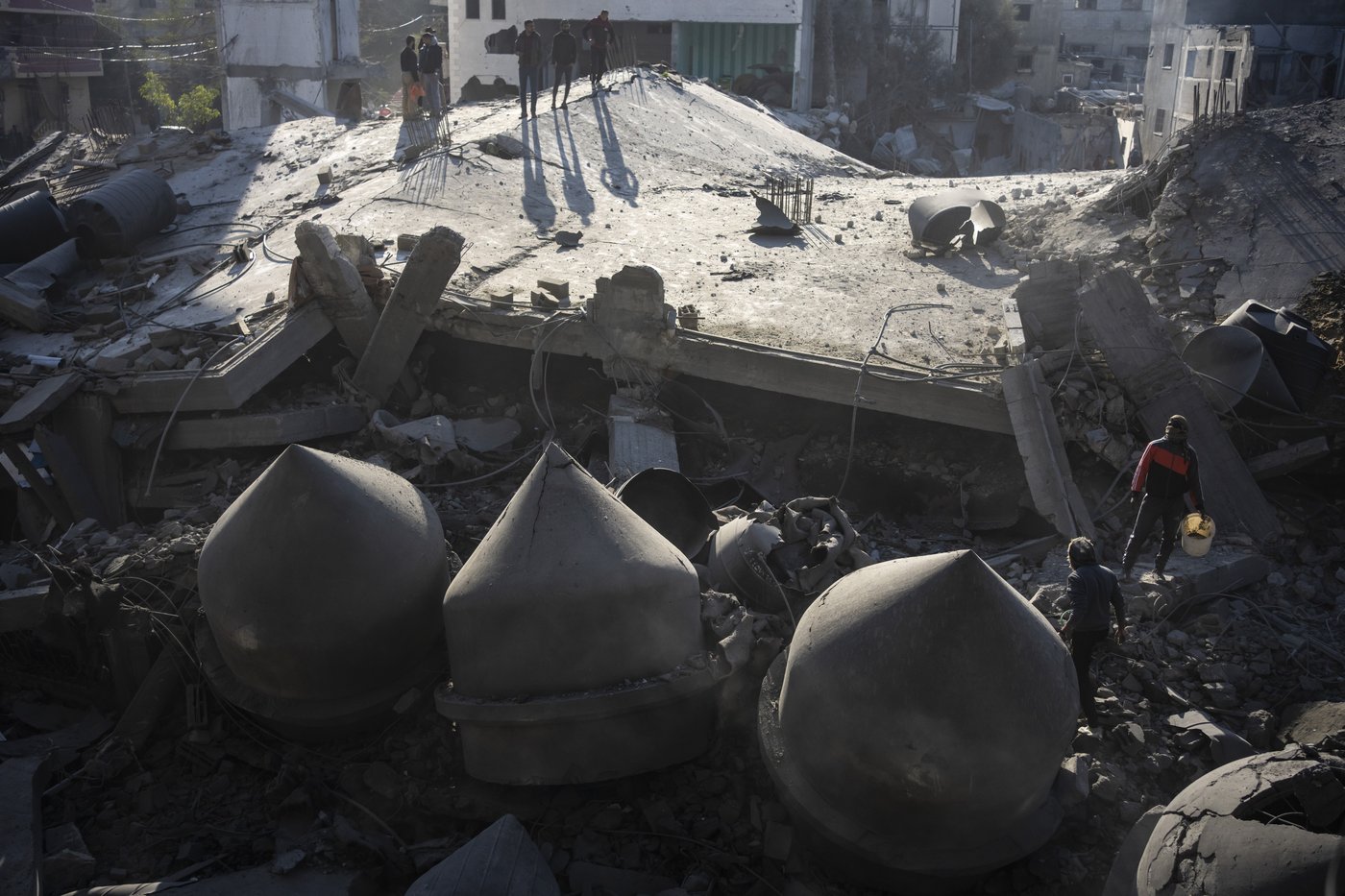 Takeaways from AP's report on the destruction in Gaza a year into the war | iNFOnews.ca