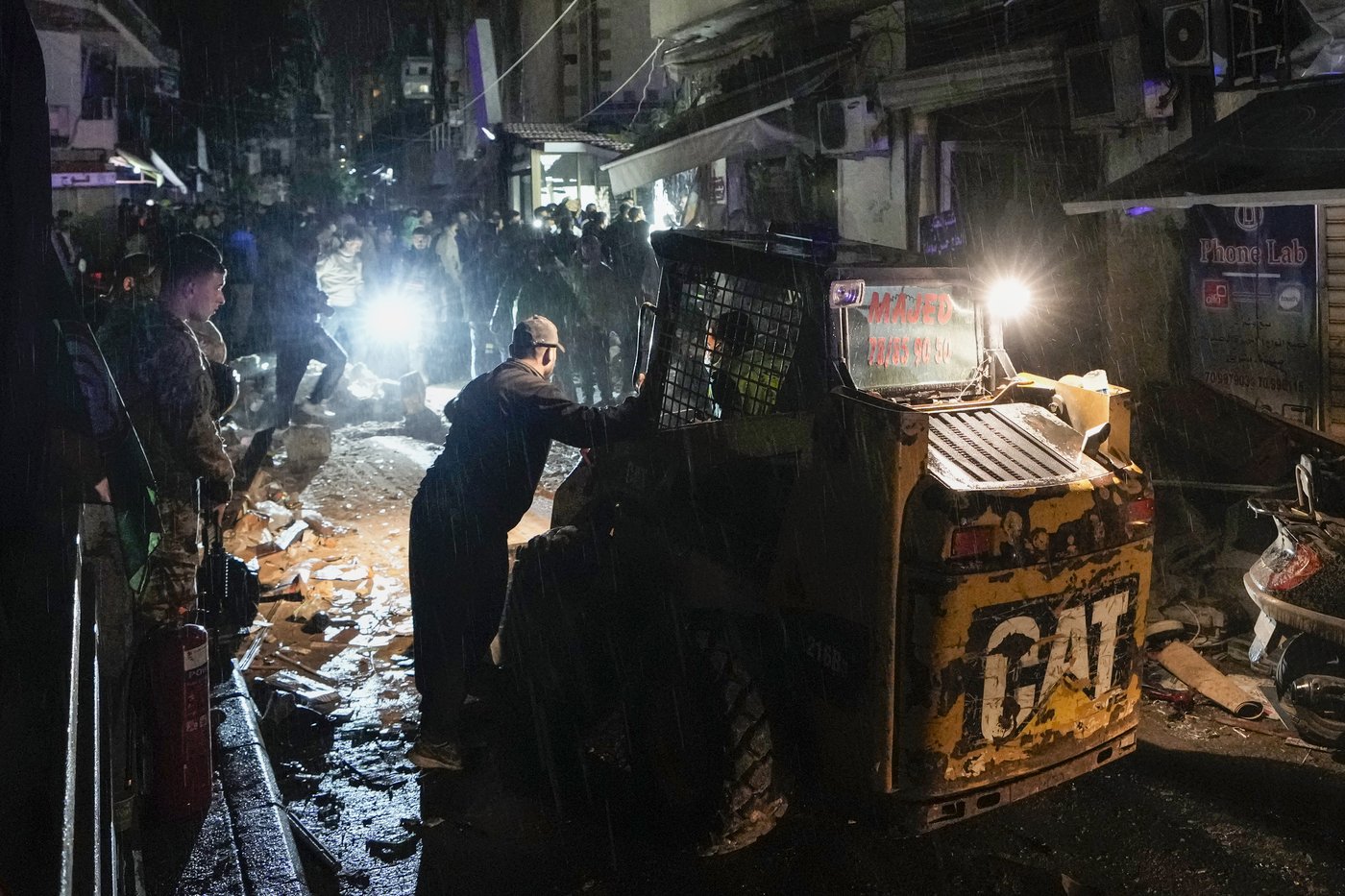 Israeli airstrike hits central Beirut near key government buildings and embassies | iNFOnews.ca Israeli airstrike hits central Beirut near key government buildings and embassies | iNFOnews.ca
