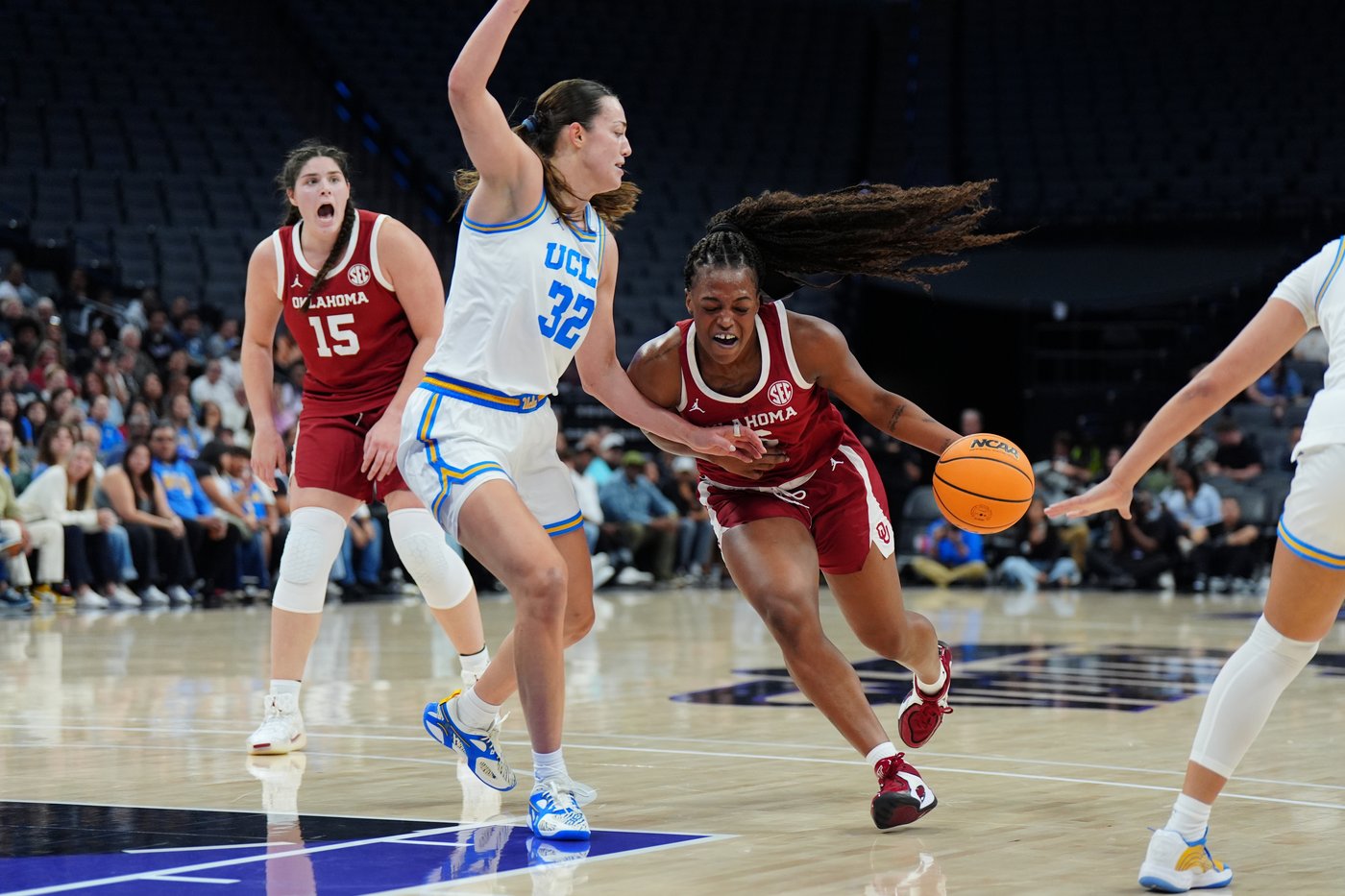 No. 3 UCLA defeats No. 6 Oklahoma 73-59 | iNFOnews.ca