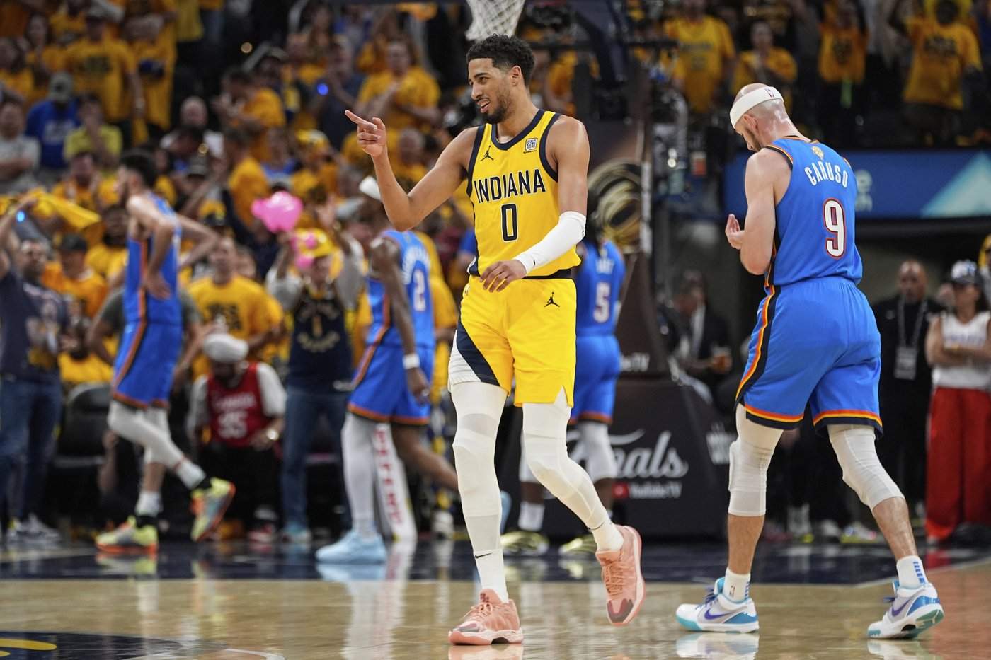Tyrese Haliburton helps spark Pacers' Game 6 win over Thunder while playing with strained calf | iNFOnews.ca Tyrese Haliburton helps spark Pacers' Game 6 win over Thunder while playing with strained calf | iNFOnews.ca