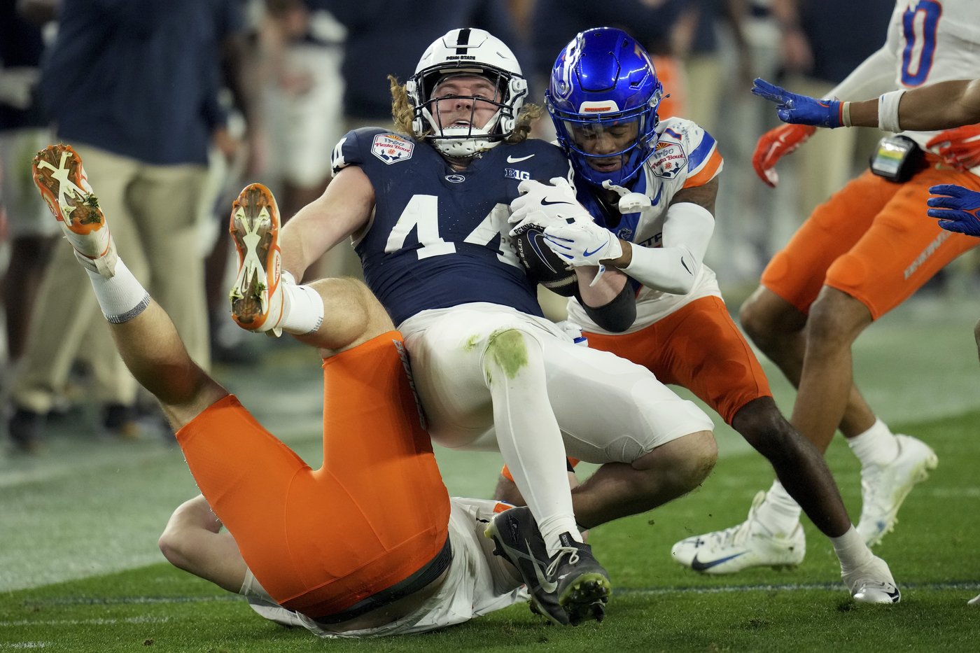 No. 5 Penn State bottles up Jeanty, beats No. 8 Boise State 31-14 in Fiesta Bowl | iNFOnews.ca