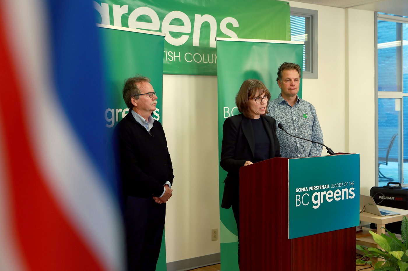B.C. Green leader spoke with NDP's Eby, but didn't pick up when Conservatives called | iNFOnews.ca B.C. Green leader spoke with NDP's Eby, but didn't pick up when Conservatives called | iNFOnews.ca
