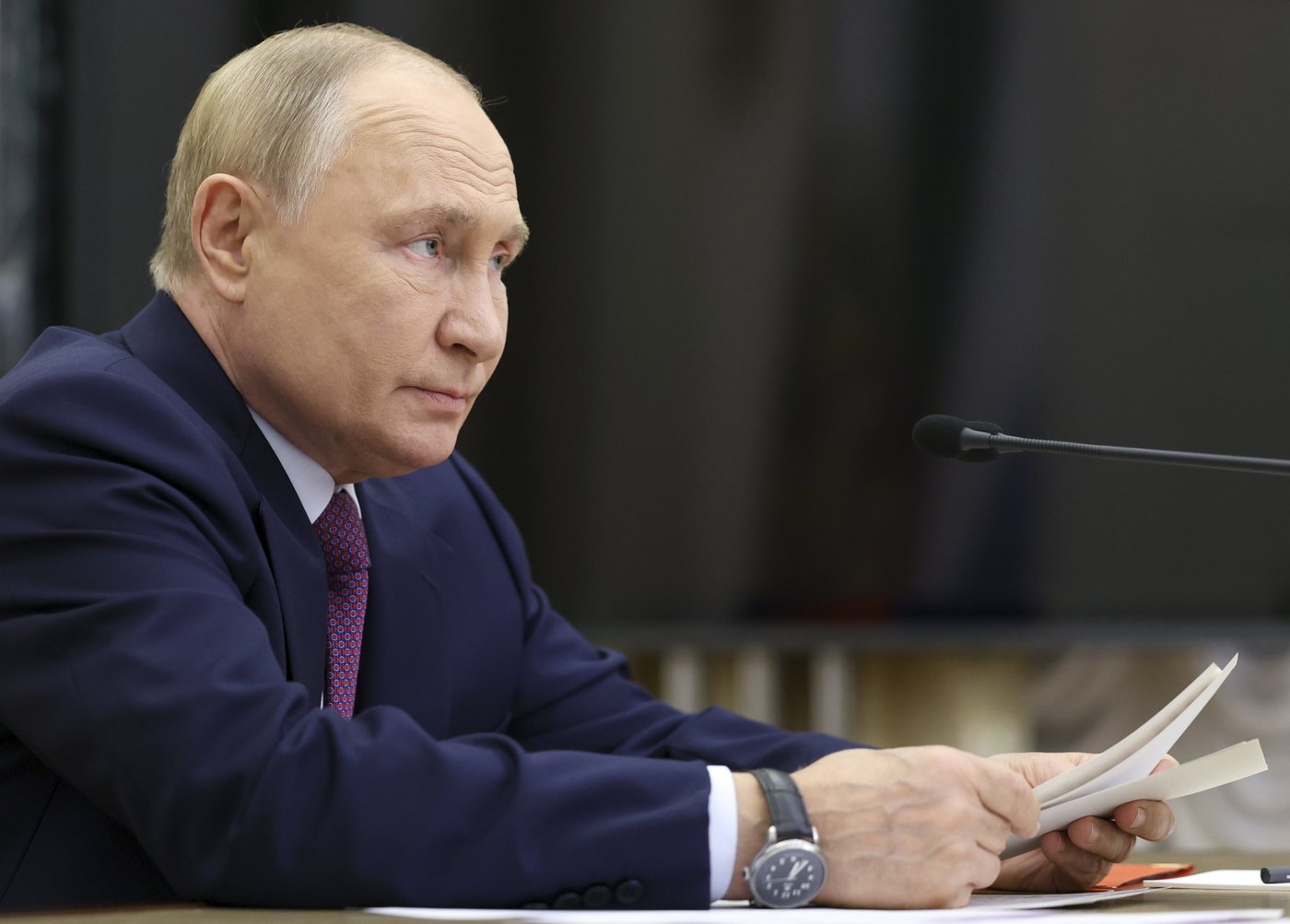 Kremlin says changes in Russia's nuclear doctrine are intended as a warning to the West | iNFOnews.ca Kremlin says changes in Russia's nuclear doctrine are intended as a warning to the West | iNFOnews.ca