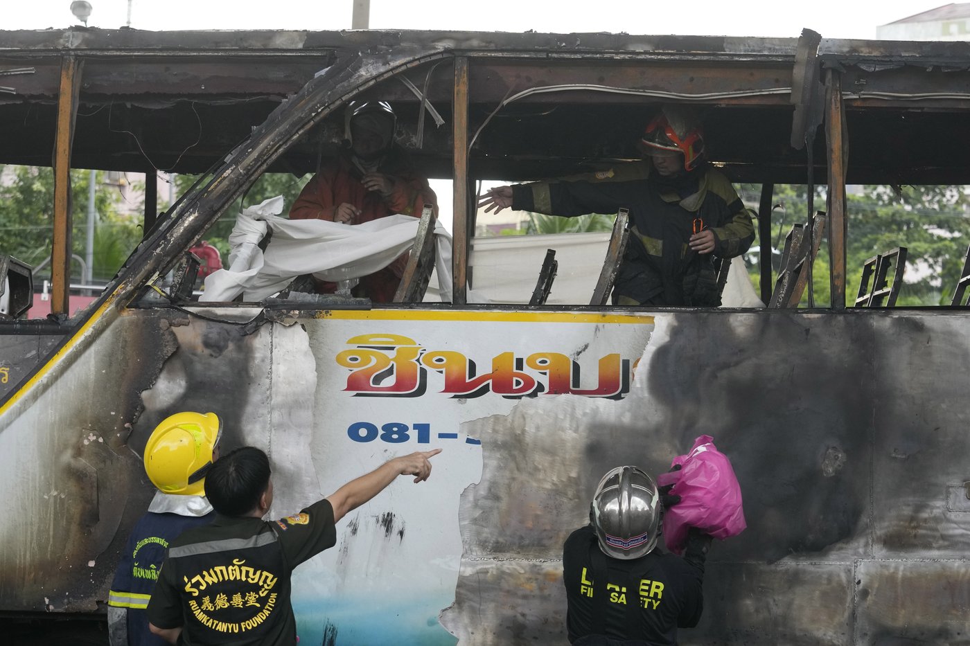 More than 20 are feared dead after a school bus catches fire in suburban Bangkok | iNFOnews.ca