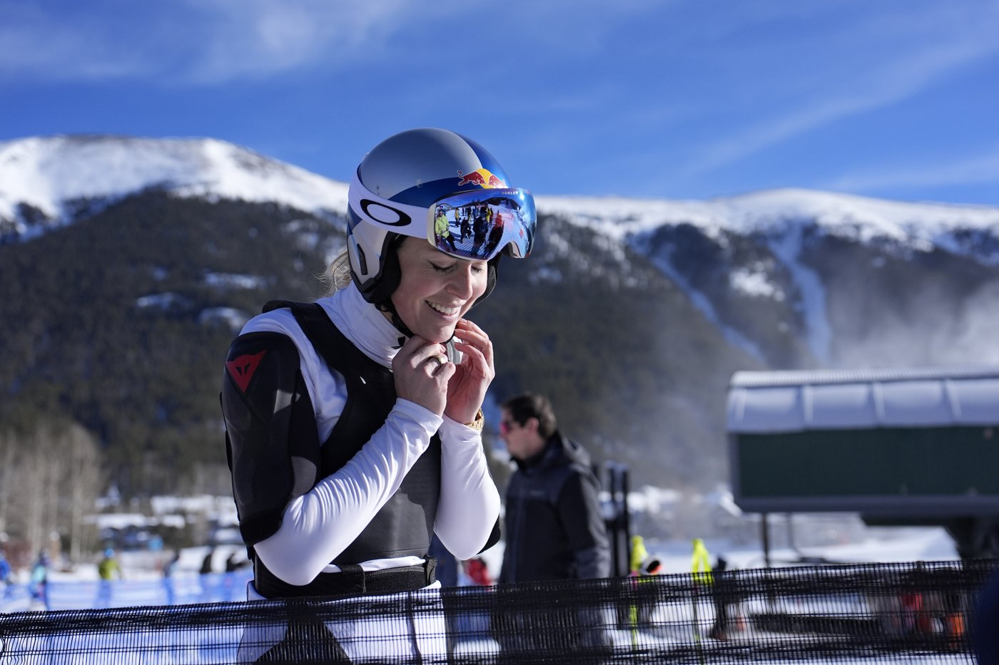 Lindsey Vonn competes in a pair of downhills, another step on her comeback trail at the age of 40 | iNFOnews.ca Lindsey Vonn competes in a pair of downhills, another step on her comeback trail at the age of 40 | iNFOnews.ca