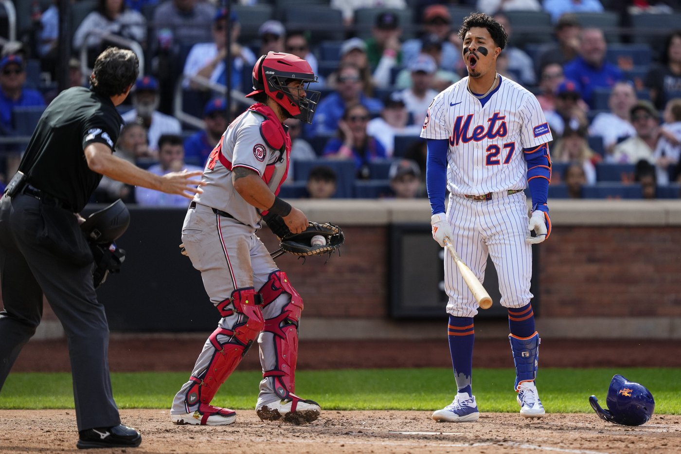 Young's sensational catches lead Nationals to 3-2 win that damages Mets' playoff chances | iNFOnews.ca Young's sensational catches lead Nationals to 3-2 win that damages Mets' playoff chances | iNFOnews.ca