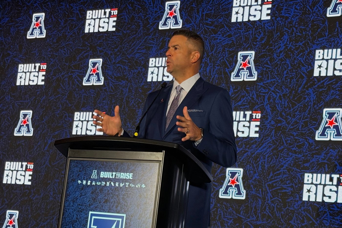 American Conference deserves fair shot at College Football Playoff, commissioner says | iNFOnews.ca American Conference deserves fair shot at College Football Playoff, commissioner says | iNFOnews.ca