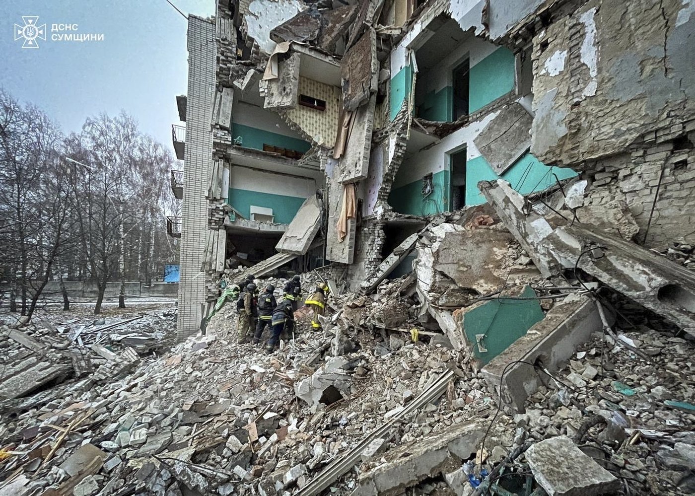 Ukraine fires several US-made longer-range missiles into Russia for the first time | iNFOnews.ca Ukraine fires several US-made longer-range missiles into Russia for the first time | iNFOnews.ca