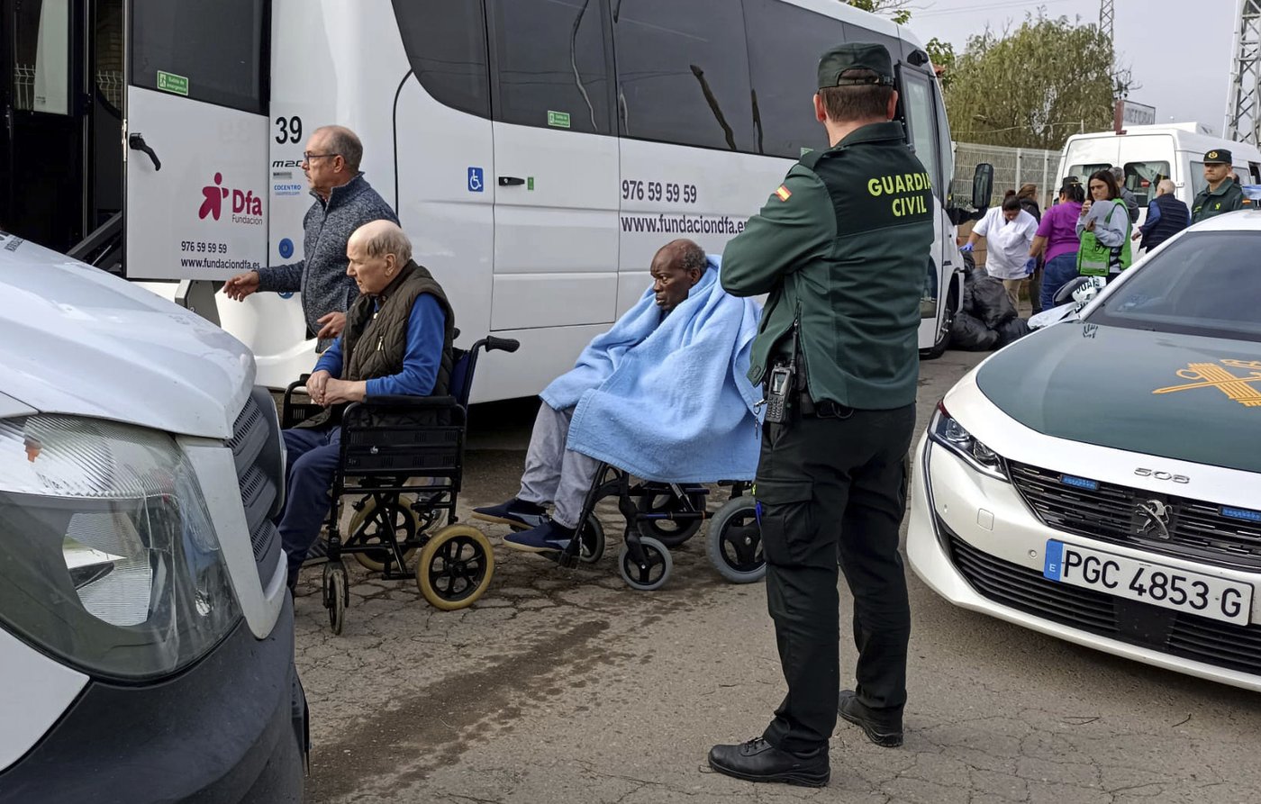 At least 10 people were killed in a fire at a nursing home in northeastern Spain | iNFOnews.ca At least 10 people were killed in a fire at a nursing home in northeastern Spain | iNFOnews.ca