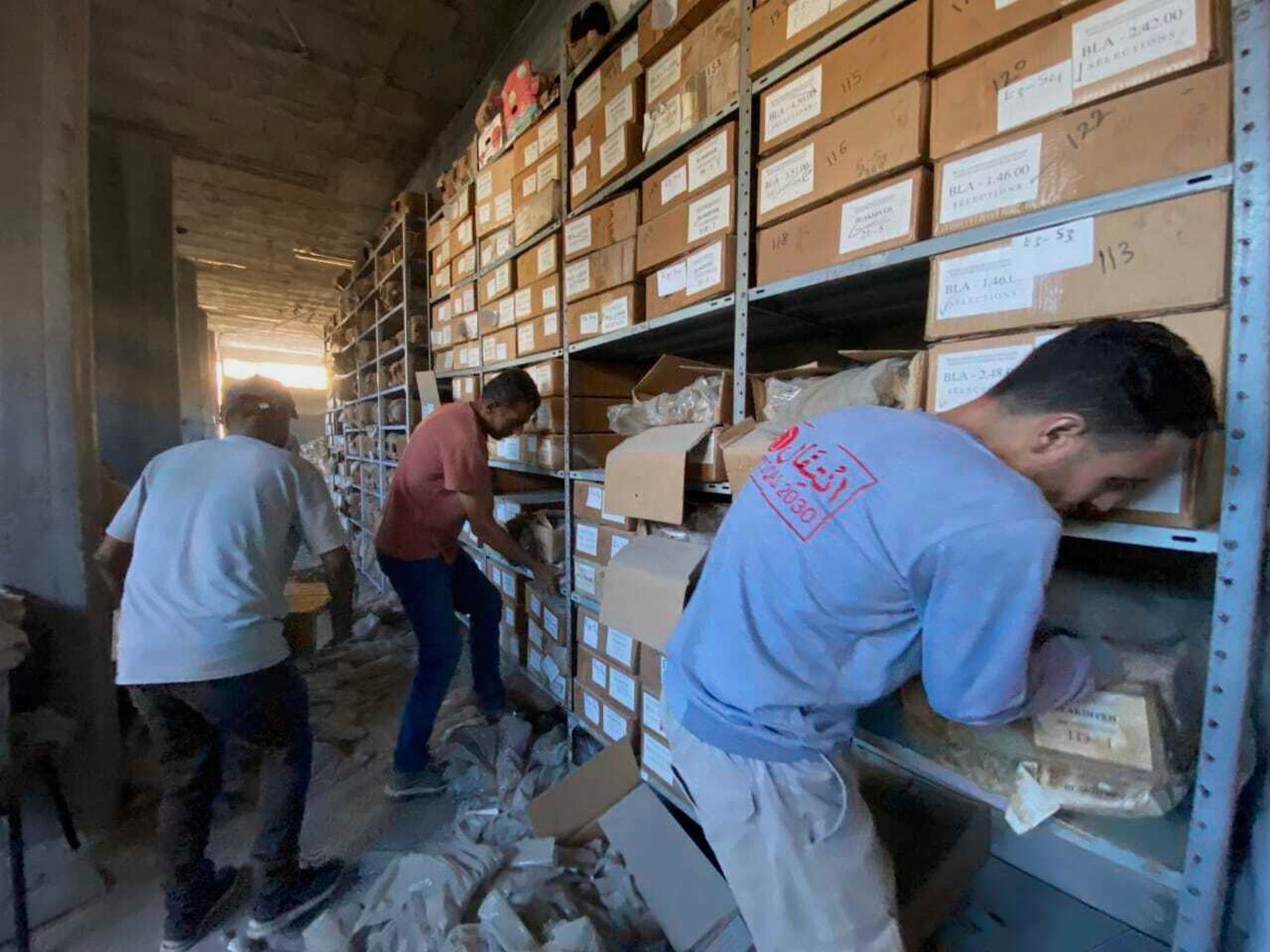 A rushed rescue saves Gaza archeological items before an Israeli strike on a warehouse | iNFOnews.ca A rushed rescue saves Gaza archeological items before an Israeli strike on a warehouse | iNFOnews.ca