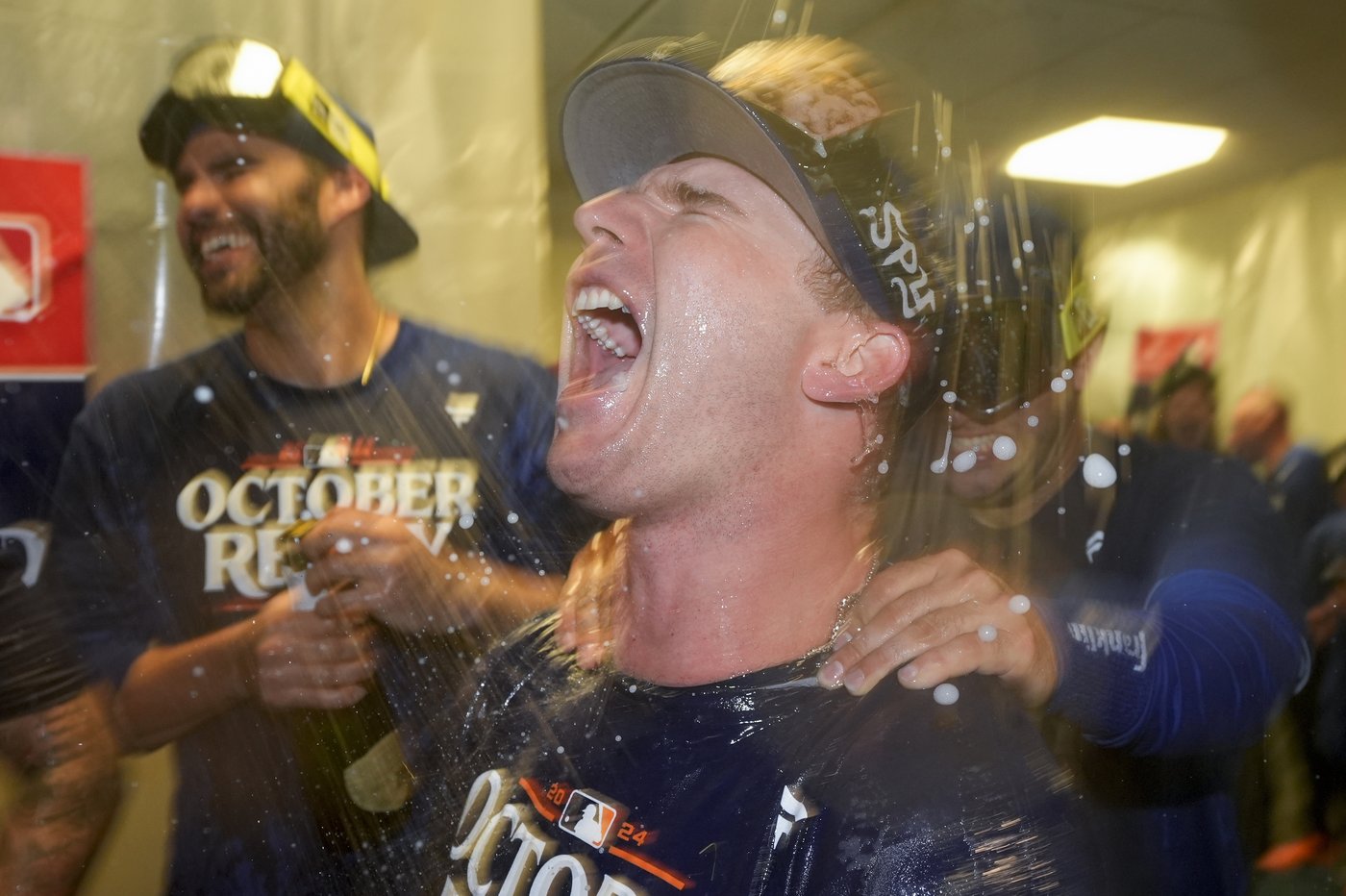 Alonso's night turns around with season-saving homer for Mets in 9th inning | iNFOnews.ca
