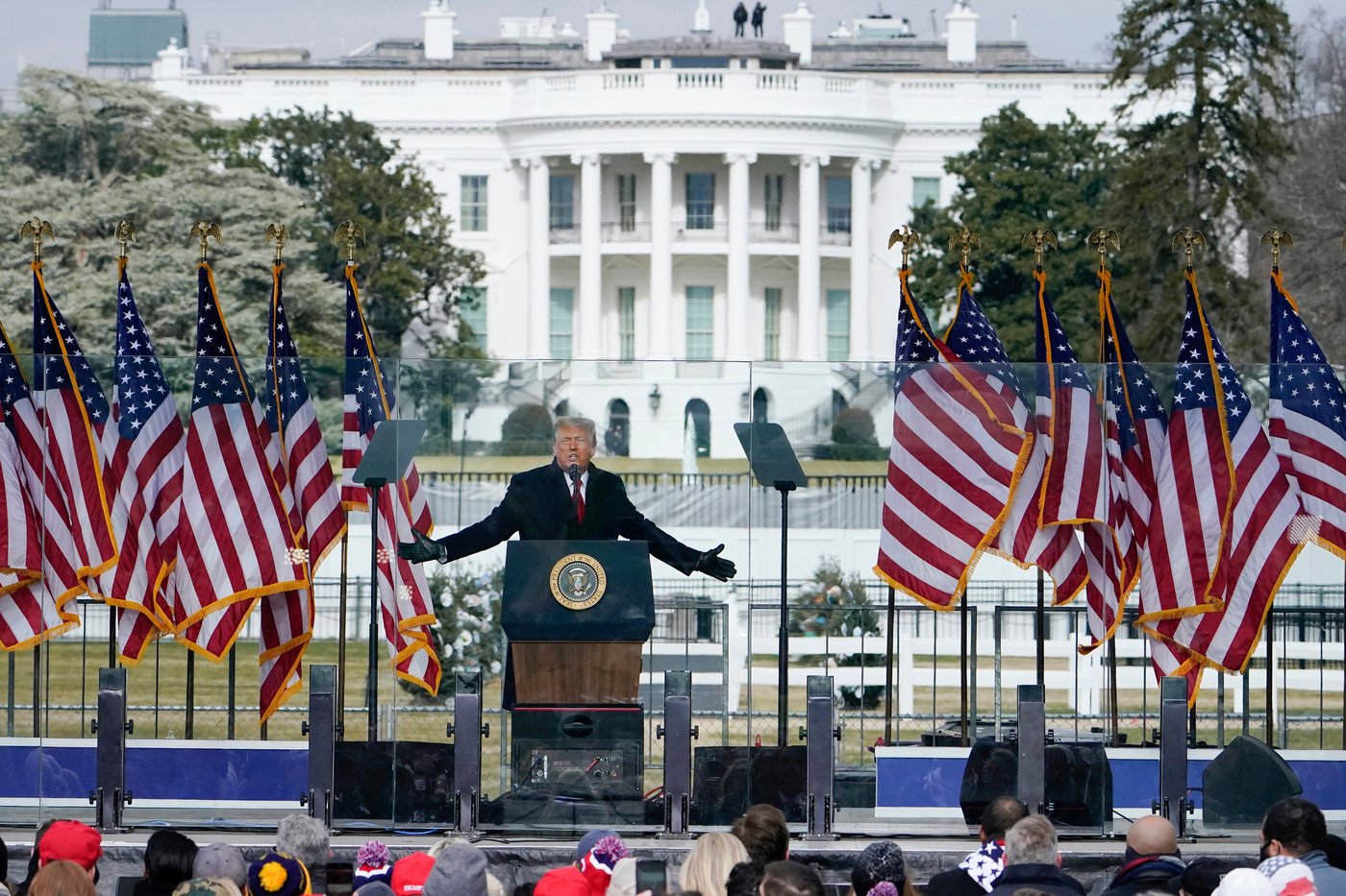 BBC apologizes to Trump over its misleading edit, but says there's no basis for a defamation claim | iNFOnews.ca BBC apologizes to Trump over its misleading edit, but says there's no basis for a defamation claim | iNFOnews.ca