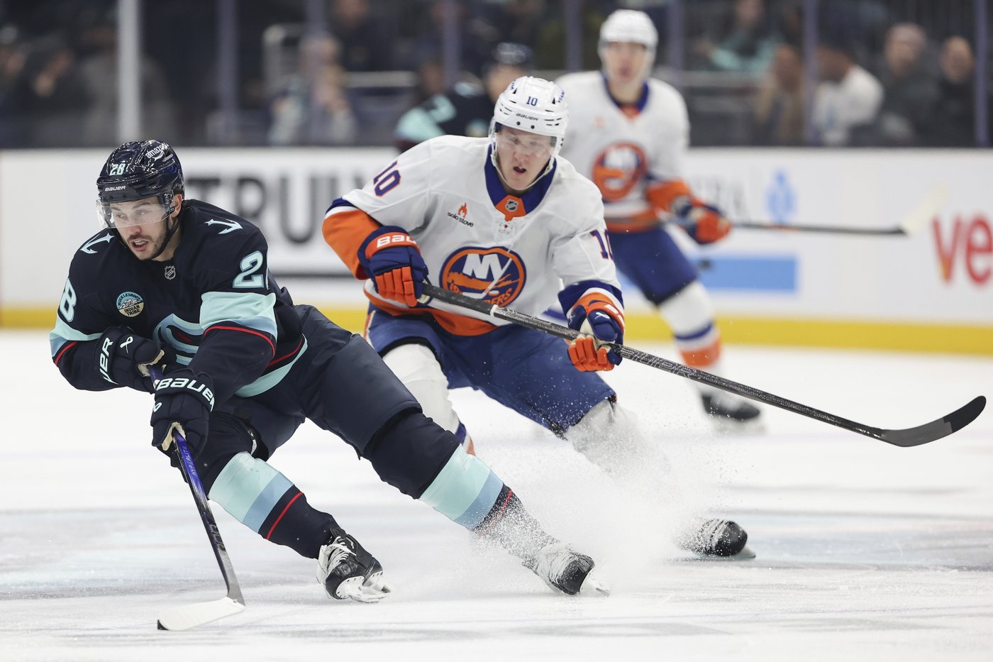 Oleksiak gets tiebreaking goal late in 3rd period, Kraken beat Islanders 3-2 for 4th straight win | iNFOnews.ca Oleksiak gets tiebreaking goal late in 3rd period, Kraken beat Islanders 3-2 for 4th straight win | iNFOnews.ca