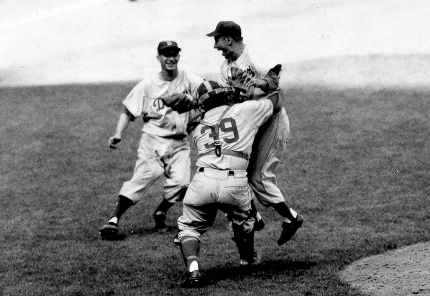 Yankees and Dodgers meet in World Series for 12th time in matchup of Broadway and Hollywood | iNFOnews.ca Yankees and Dodgers meet in World Series for 12th time in matchup of Broadway and Hollywood | iNFOnews.ca