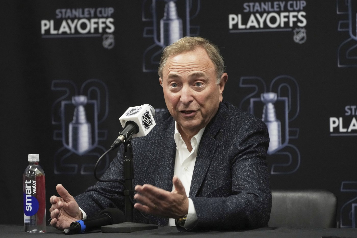 NHL Commissioner Gary Bettman says league encouraged by status of CBA talks with players | iNFOnews.ca NHL Commissioner Gary Bettman says league encouraged by status of CBA talks with players | iNFOnews.ca