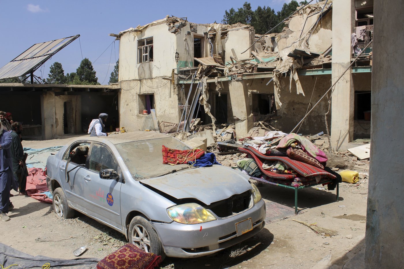 Kabul blames Pakistan for airstrikes that killed 3 people in eastern Afghanistan | iNFOnews.ca Kabul blames Pakistan for airstrikes that killed 3 people in eastern Afghanistan | iNFOnews.ca