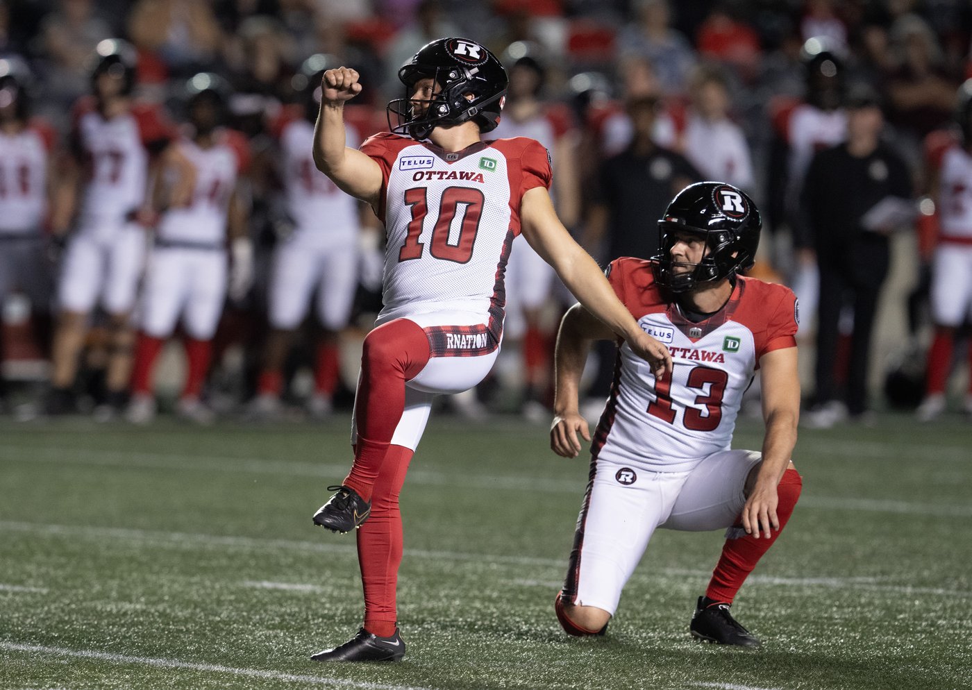 Ottawa Redblacks sign veteran kicker Ward to three-year contract extension | iNFOnews.ca