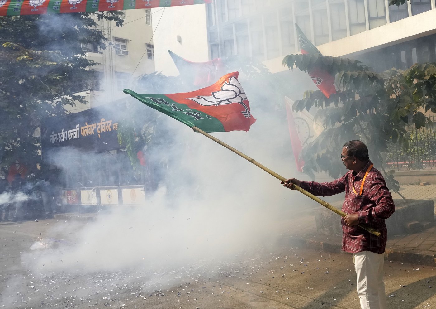 Modi's party heads for victory in Maharashtra state election while opposition wins Jharkhand | iNFOnews.ca Modi's party heads for victory in Maharashtra state election while opposition wins Jharkhand | iNFOnews.ca