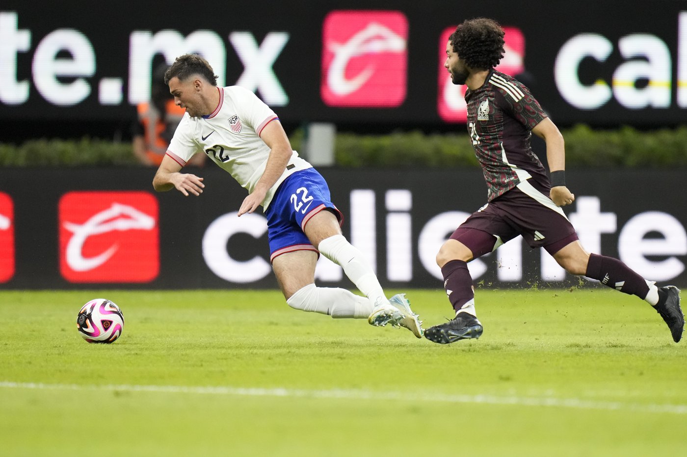 Mexico stops 7-game winless streak against the US as Jiménez and Huerta score in 2-0 victory | iNFOnews.ca