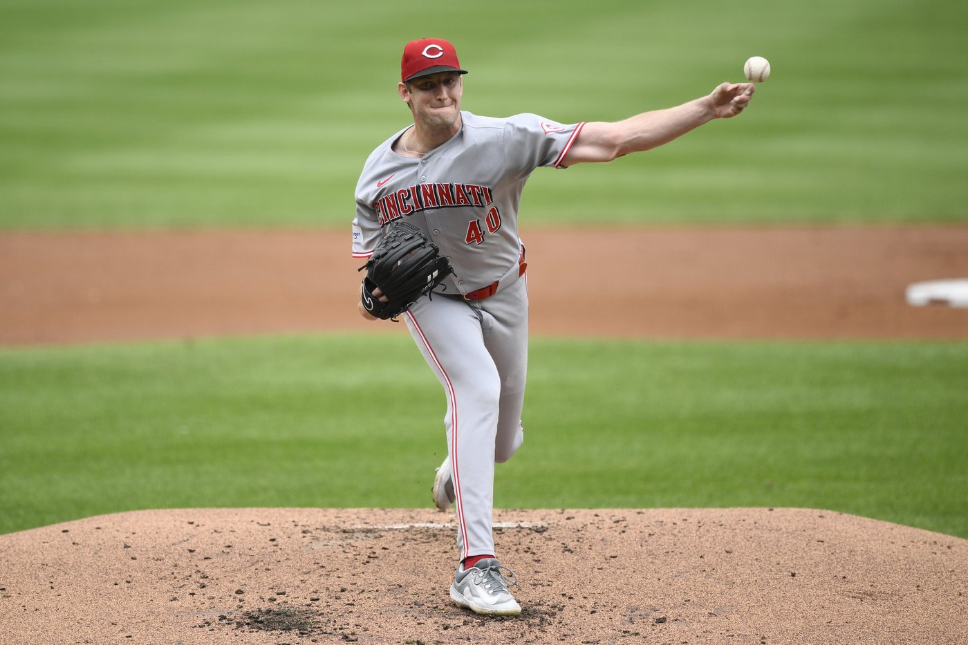 Nick Lodolo pitches his 1st complete game as Reds beat Nationals 5-0 | iNFOnews.ca