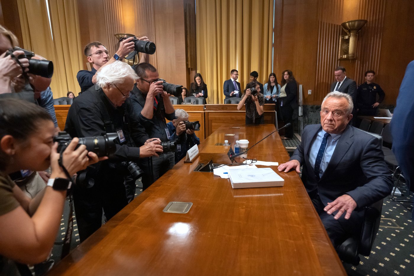 RFK. Jr's family members say he is a 'threat' to Americans' health and call for his resignation | iNFOnews.ca RFK. Jr's family members say he is a 'threat' to Americans' health and call for his resignation | iNFOnews.ca