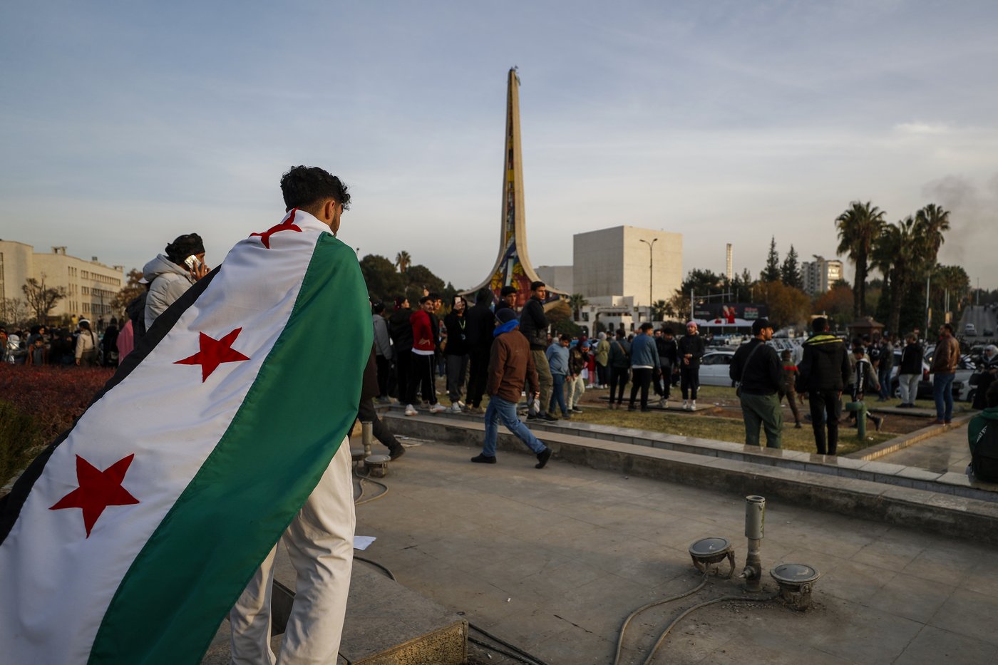 Middle East latest: Israel bombs hundreds of sites across Syria as army pushes into border zone | iNFOnews.ca Middle East latest: Israel bombs hundreds of sites across Syria as army pushes into border zone | iNFOnews.ca