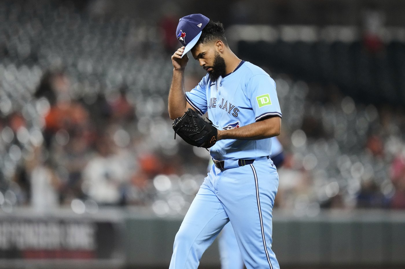 Five things to know about new Blue Jays pitcher Seranthony Dominguez | iNFOnews.ca