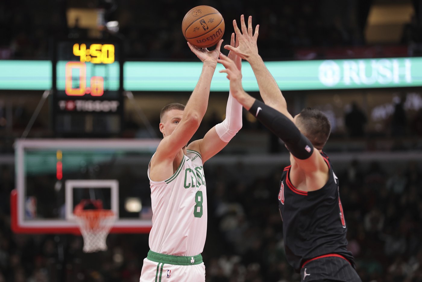 Tatum scores 35, Pritchard adds 29 off the bench and Celtics outlast Bulls 138-129 | iNFOnews.ca