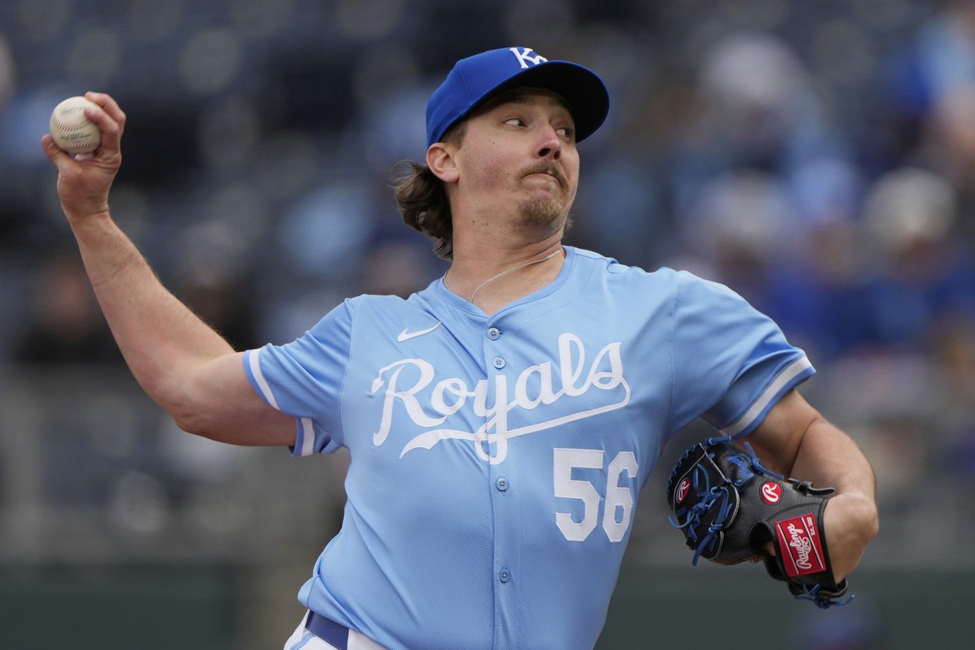 Royals place reliever Hunter Harvey on 15-day injured list with right shoulder injury | iNFOnews.ca Royals place reliever Hunter Harvey on 15-day injured list with right shoulder injury | iNFOnews.ca