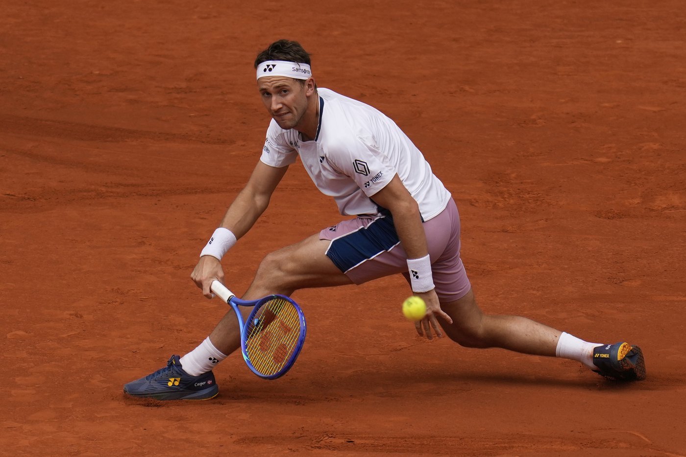 With help from painkillers, Ruud beats Cerundolo to reach Madrid Open final against Draper | iNFOnews.ca With help from painkillers, Ruud beats Cerundolo to reach Madrid Open final against Draper | iNFOnews.ca