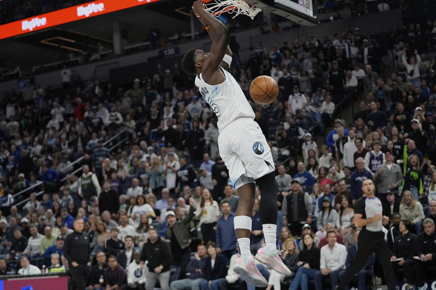 Edwards' 18th technical foul means another suspension, this time for Timberwolves' meaningful finale | iNFOnews.ca