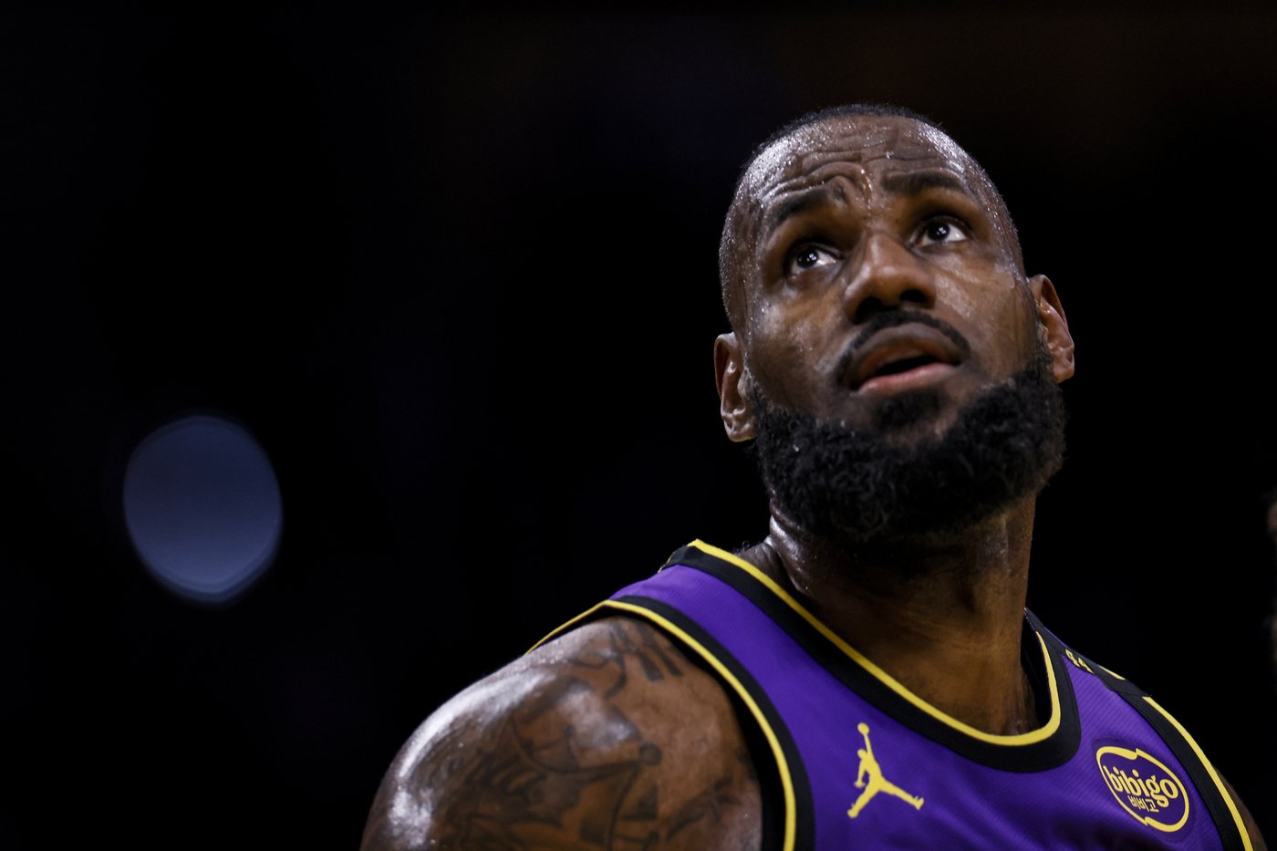LeBron James says he's taking a social media break for now | iNFOnews.ca