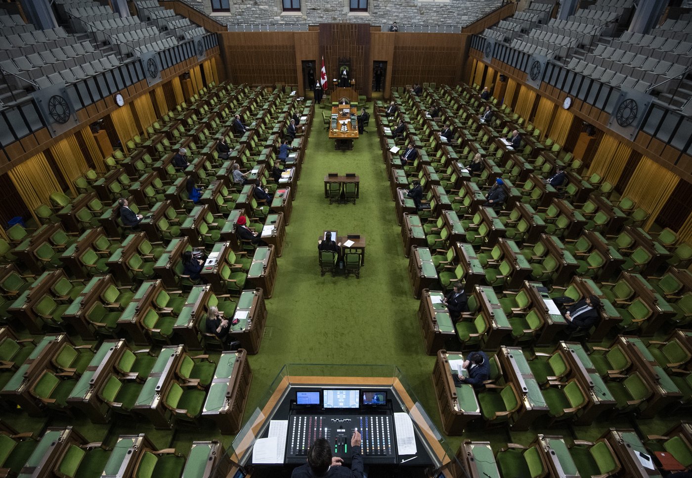 Opposition parties call for Parliament's return after Trump hits pause on tariffs | iNFOnews.ca Opposition parties call for Parliament's return after Trump hits pause on tariffs | iNFOnews.ca