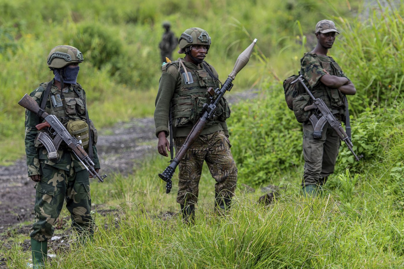 Fighting in eastern Congo between army and rebels intensifies ahead of peace talks Sunday | iNFOnews.ca