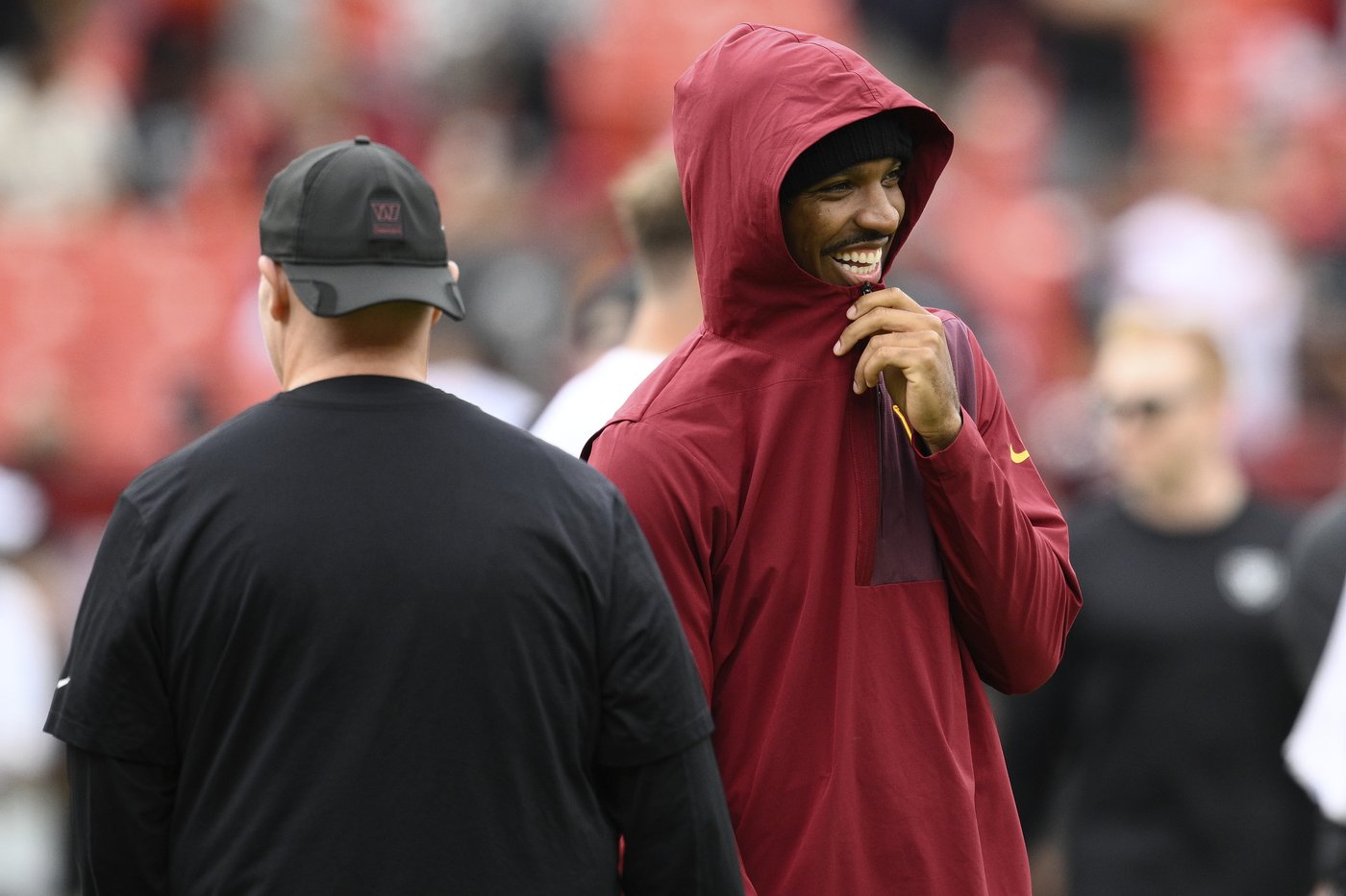 Commanders' Jayden Daniels returns to practice and says he plans to play against the Chargers | iNFOnews.ca Commanders' Jayden Daniels returns to practice and says he plans to play against the Chargers | iNFOnews.ca