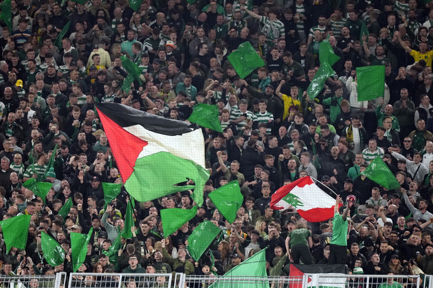 Borussia Dortmund fans blast 'UEFA mafia' for Champions League changes | iNFOnews.ca Borussia Dortmund fans blast 'UEFA mafia' for Champions League changes | iNFOnews.ca