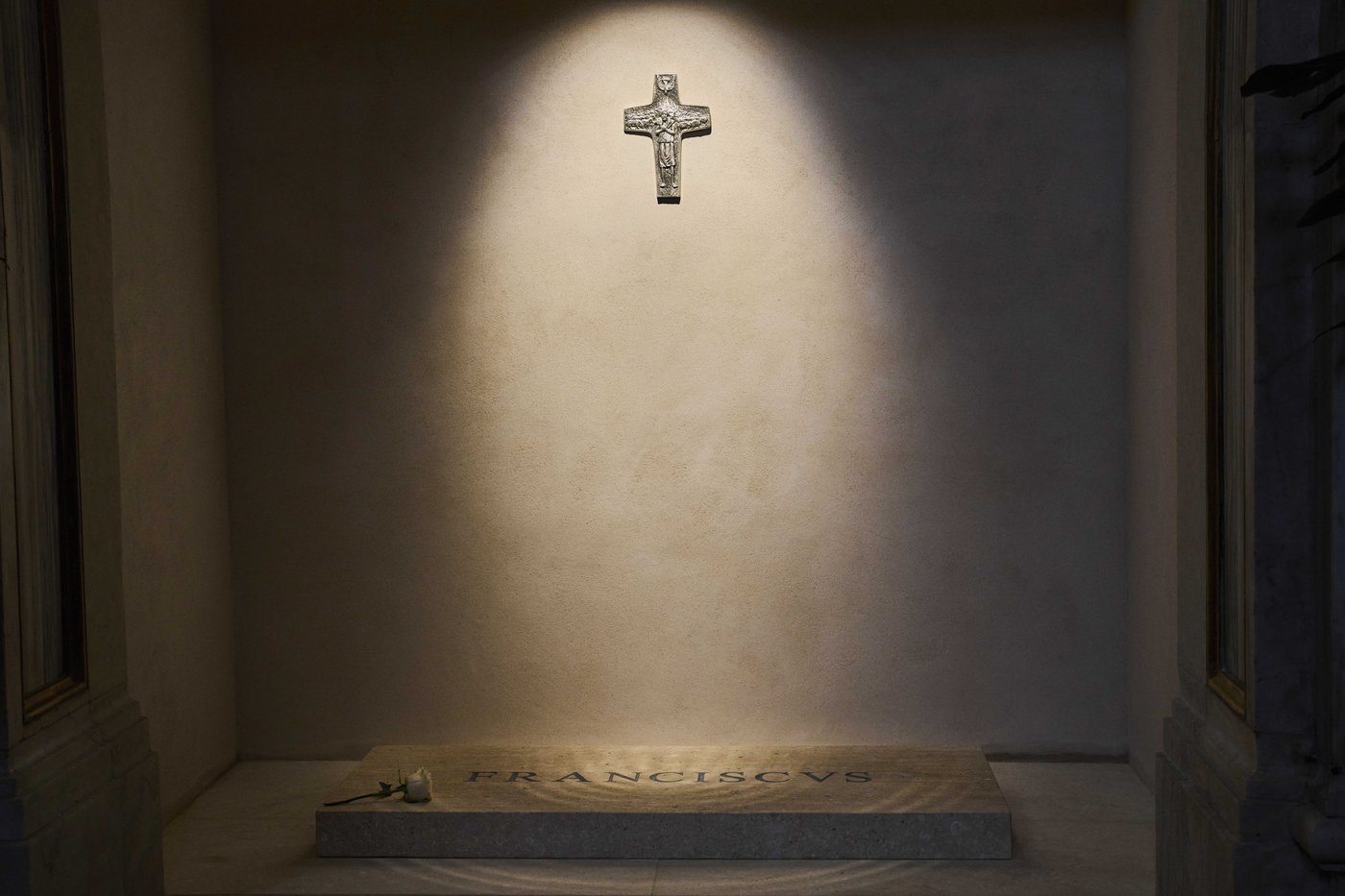 PHOTO COLLECTION: Vatican Pope Tomb inside St. Mary Major Basilica | iNFOnews.ca PHOTO COLLECTION: Vatican Pope Tomb inside St. Mary Major Basilica | iNFOnews.ca