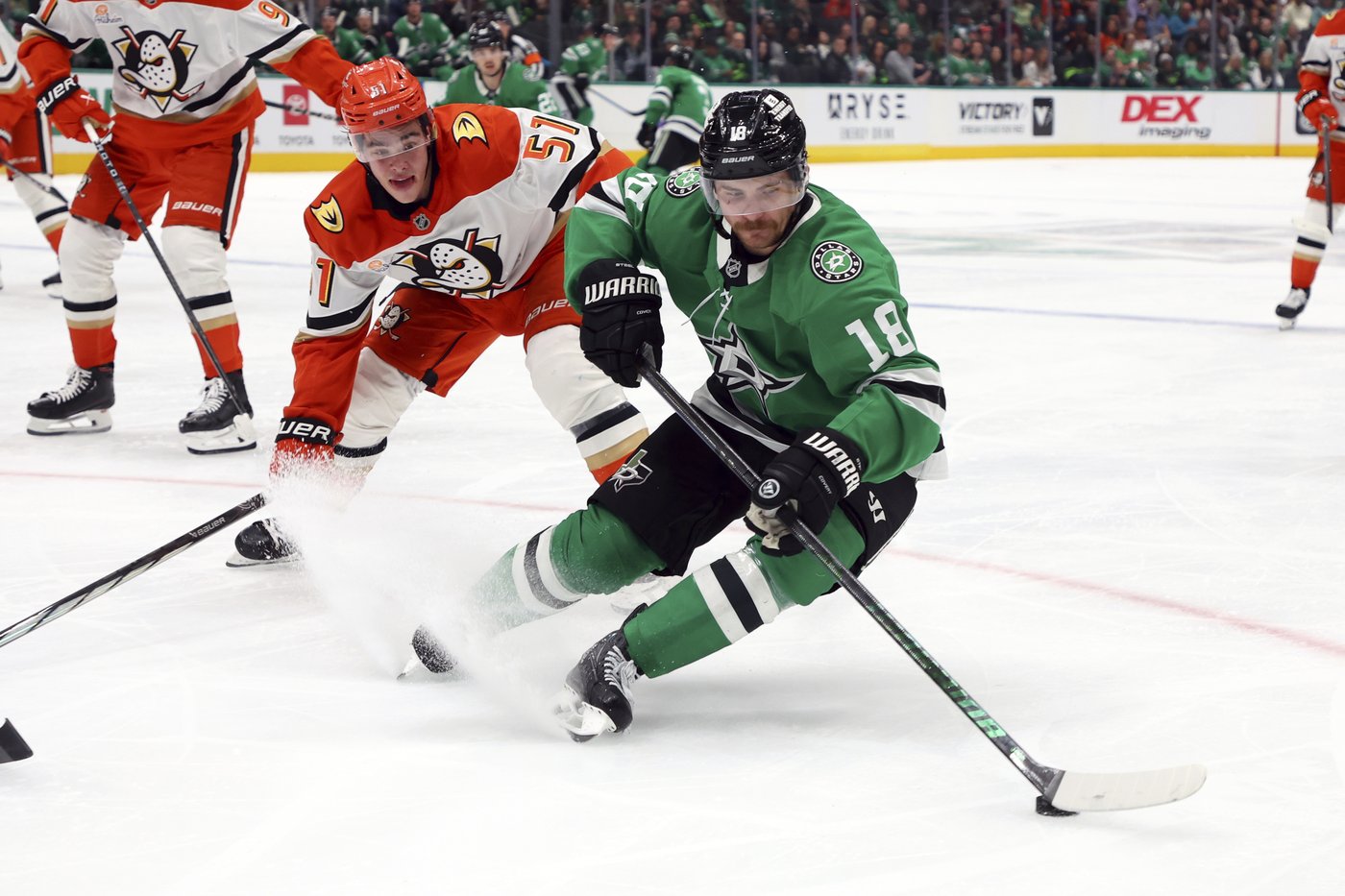 Leason has goal and 2 assists as Ducks beat Stars 4-2 for first winning streak of season | iNFOnews.ca Leason has goal and 2 assists as Ducks beat Stars 4-2 for first winning streak of season | iNFOnews.ca