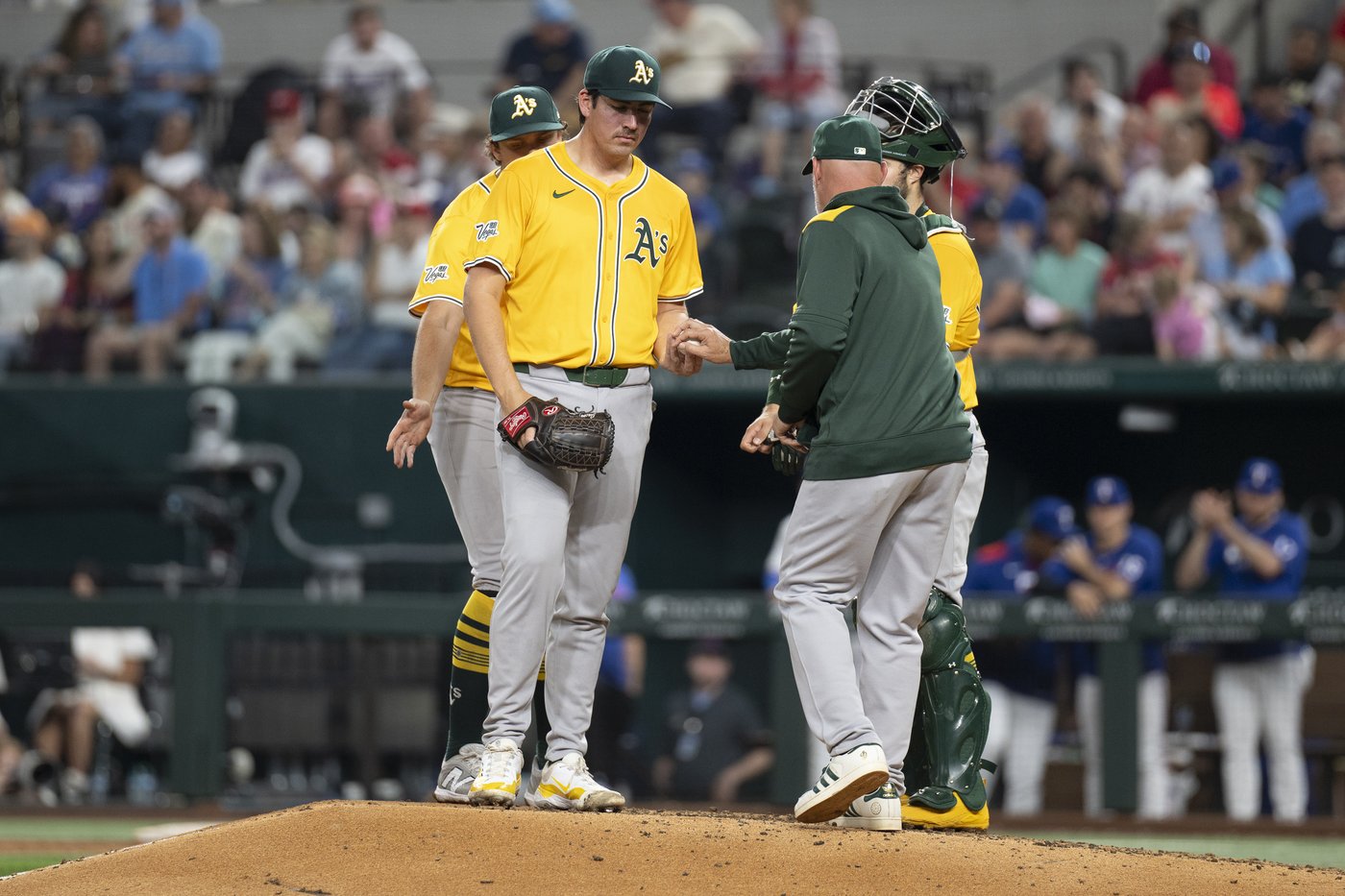 Jacob deGrom gets his 1st win in 2 years while Rangers have best offensive game to beat A's 15-2 | iNFOnews.ca Jacob deGrom gets his 1st win in 2 years while Rangers have best offensive game to beat A's 15-2 | iNFOnews.ca