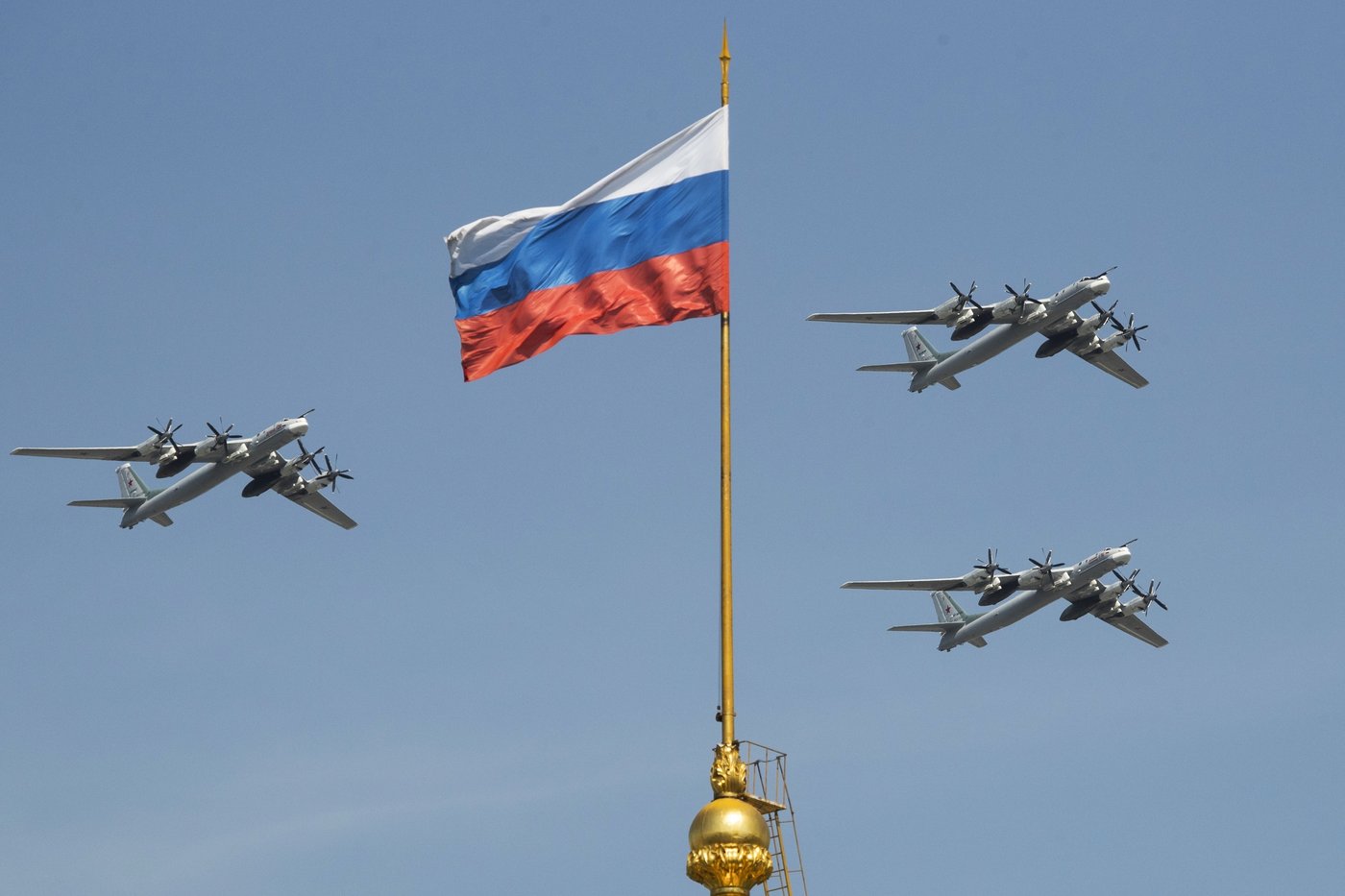 Ukraine's drone attack on Russian warplanes was a serious blow to the Kremlin's strategic arsenal | iNFOnews.ca Ukraine's drone attack on Russian warplanes was a serious blow to the Kremlin's strategic arsenal | iNFOnews.ca