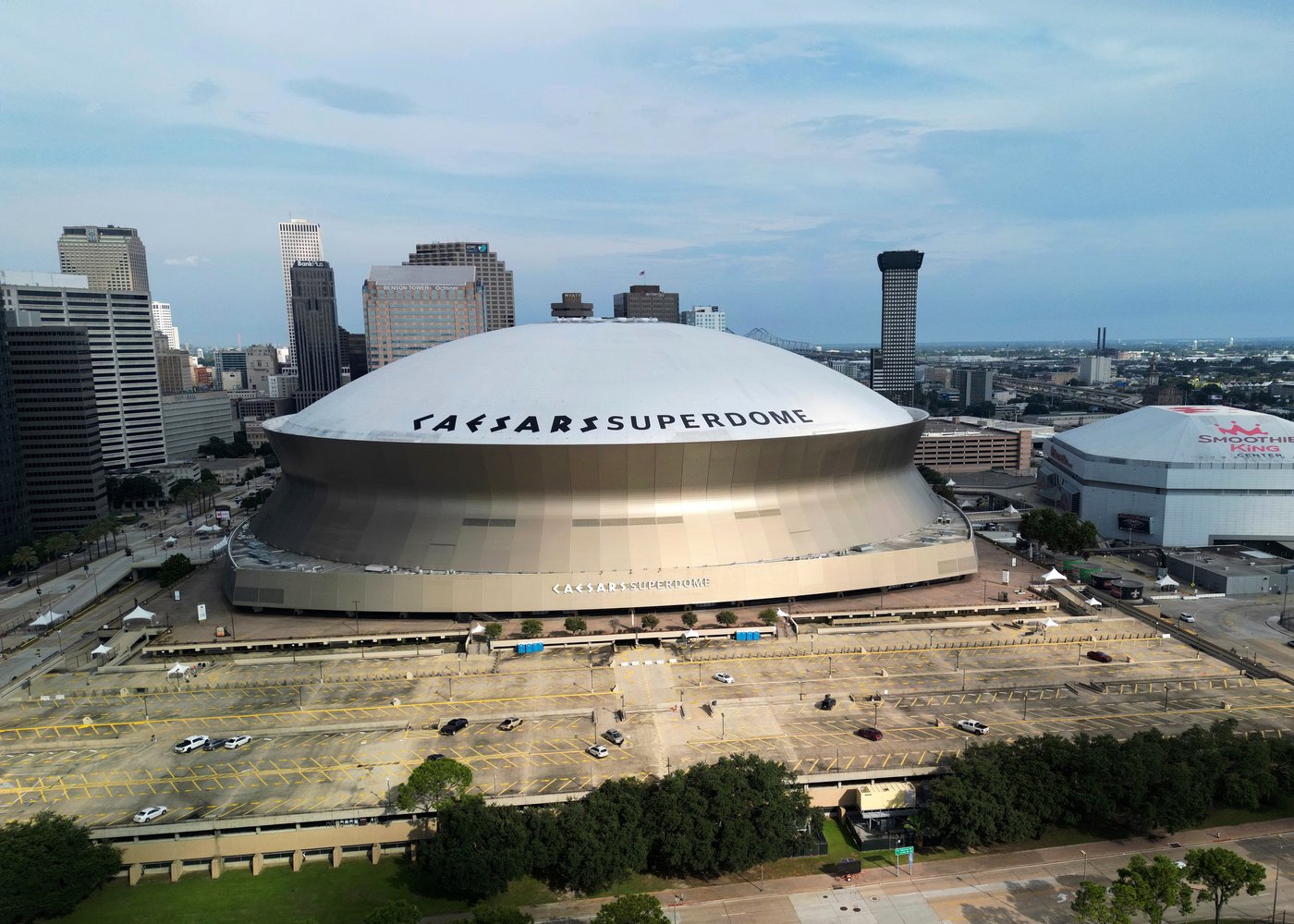New Orleans to host the 2027-28 college football national championship, AP source says | iNFOnews.ca
