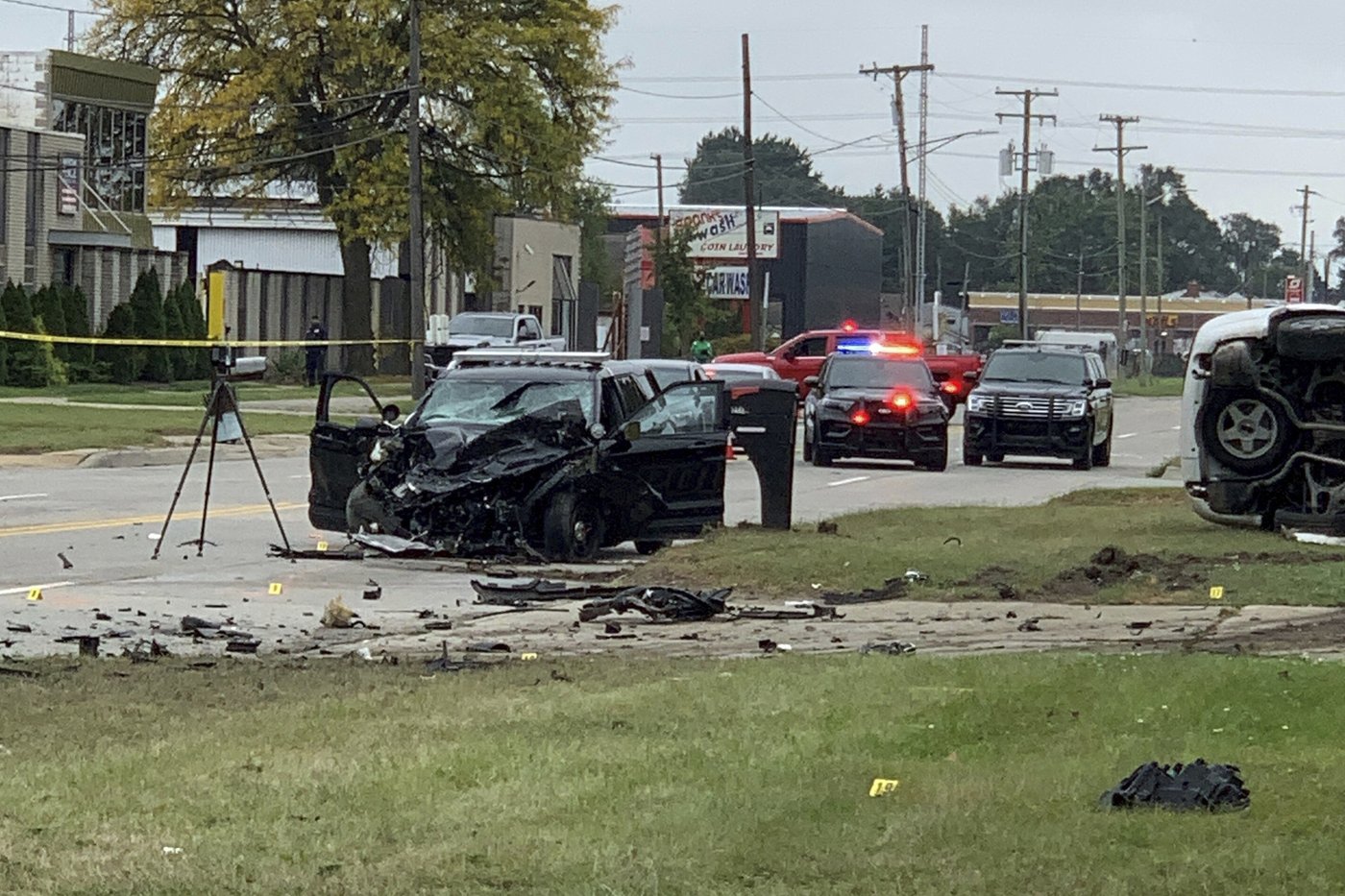 Detroit-area police officer charged with manslaughter in crash that killed 2 men | iNFOnews.ca Detroit-area police officer charged with manslaughter in crash that killed 2 men | iNFOnews.ca