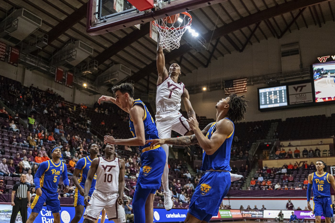 Jaland Lowe carries No. 18 Pittsburgh to 64-59 win over Virginia Tech | iNFOnews.ca